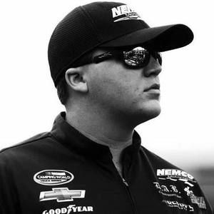 Meet your Posher, Max